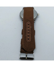 Quartz watch with date display – brown