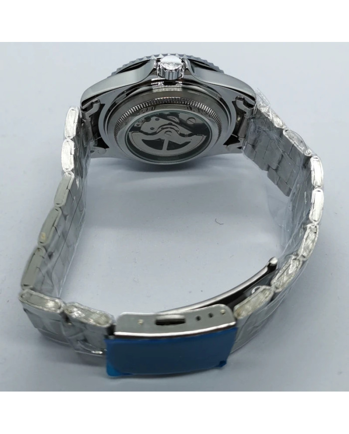 Automatic mechanical watch with blue and red bezel