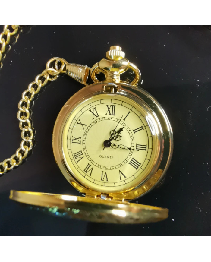 Retro quartz pocket watch, golden color